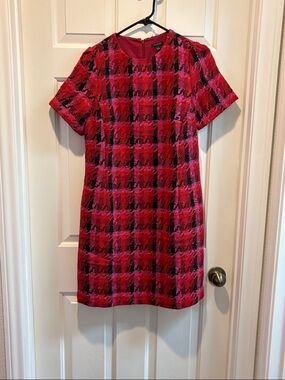 Ann Taylor  Red & Black Plaid Short Sleeve Shift Dress